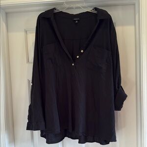 Linen Pocket Henley Long Sleeve